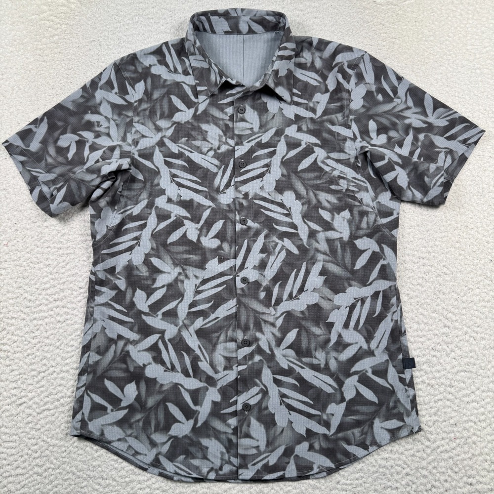 lululemon athletica Gray Patterned Casual Button Down Shirt